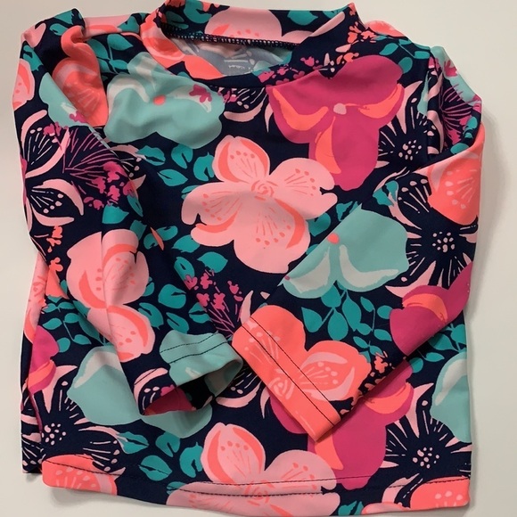 CARTER’S RASH-GUARDS - Picture 8 of 8